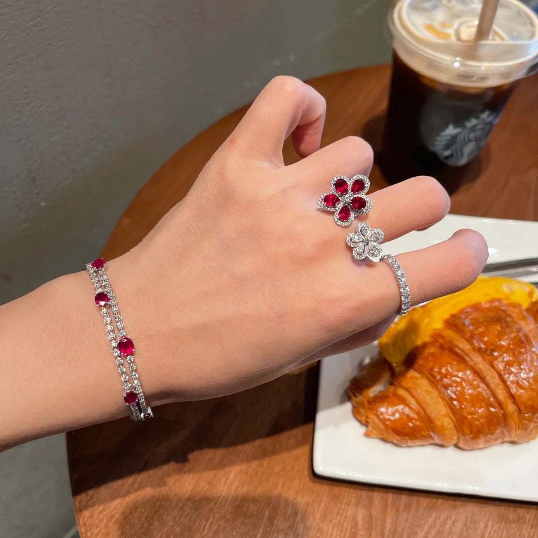 Zircon Shining Diamond Flower Ring